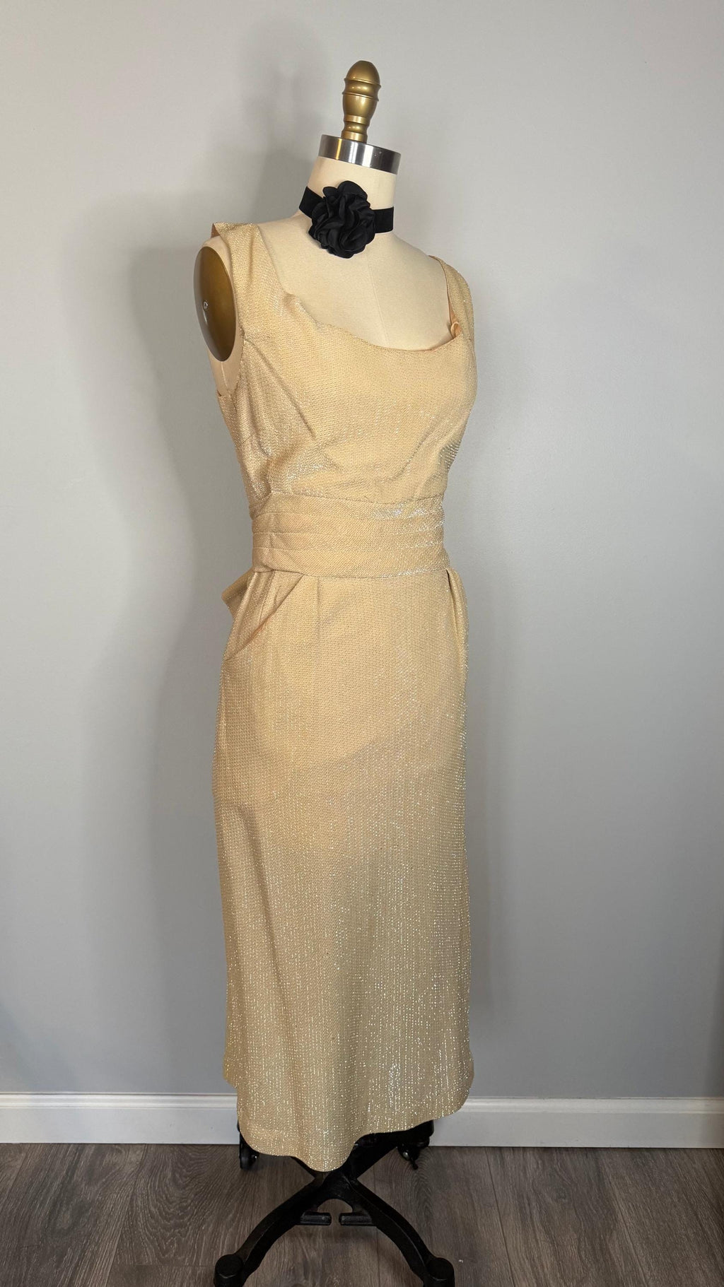 Vintage Las Vegas Champagne Lurex Wiggle Dress  Glittery, Adjustable Belt