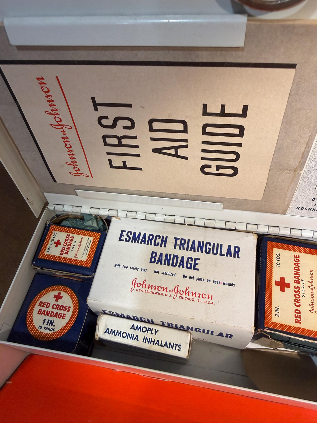Vintage Johnson & Johnson First Aid kit 1967