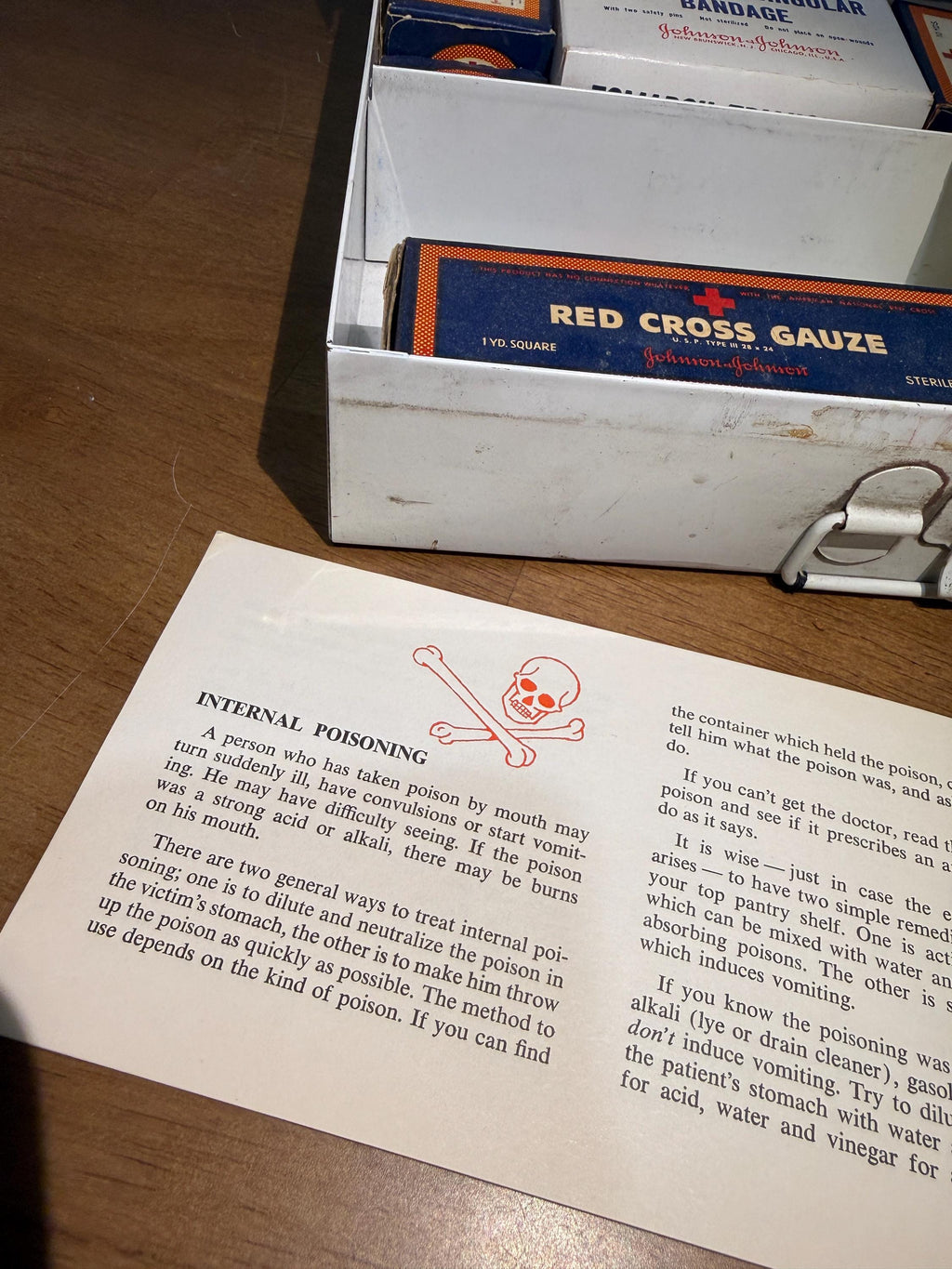Vintage Johnson & Johnson First Aid kit 1967