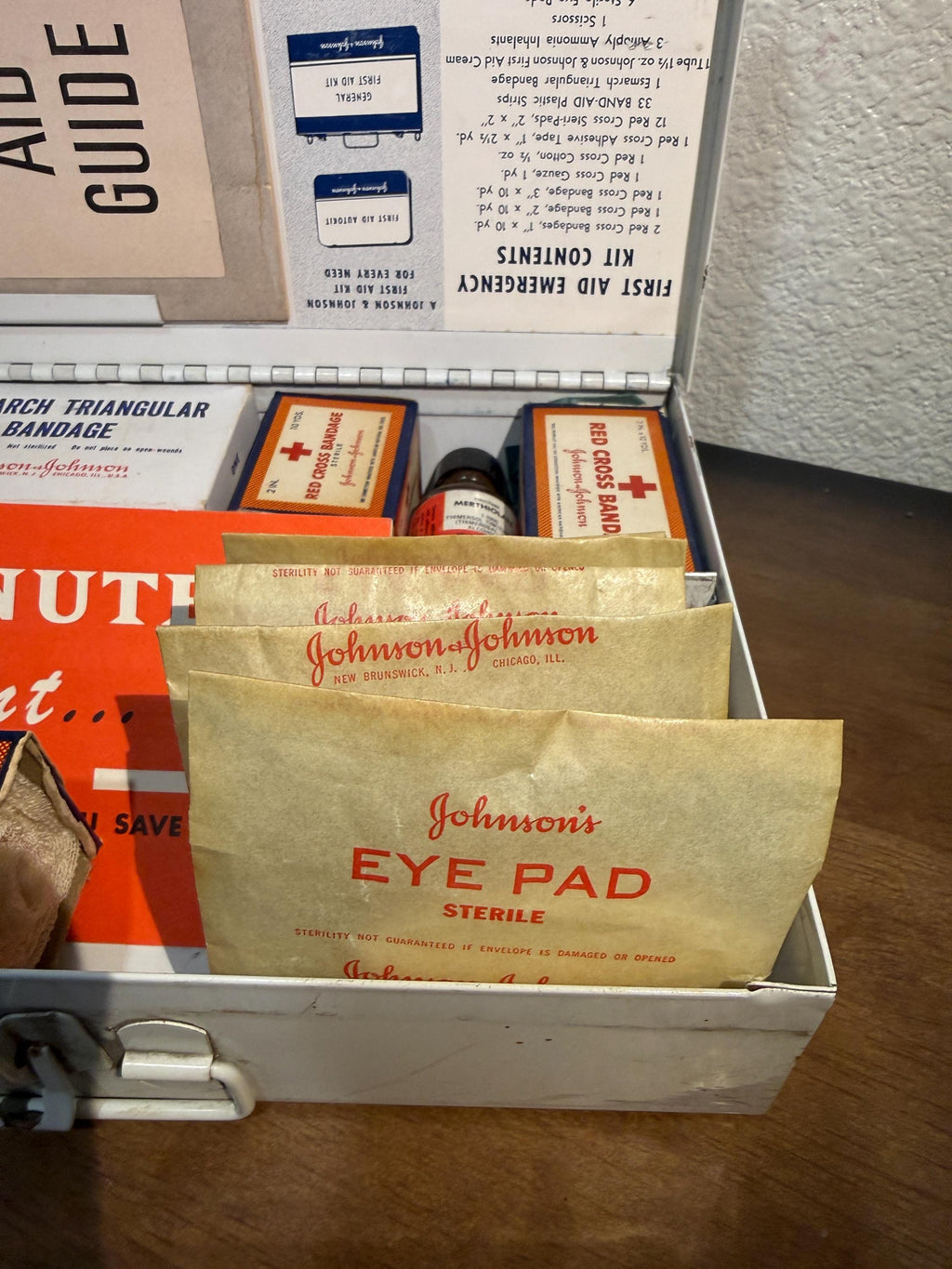Vintage Johnson & Johnson First Aid kit 1967