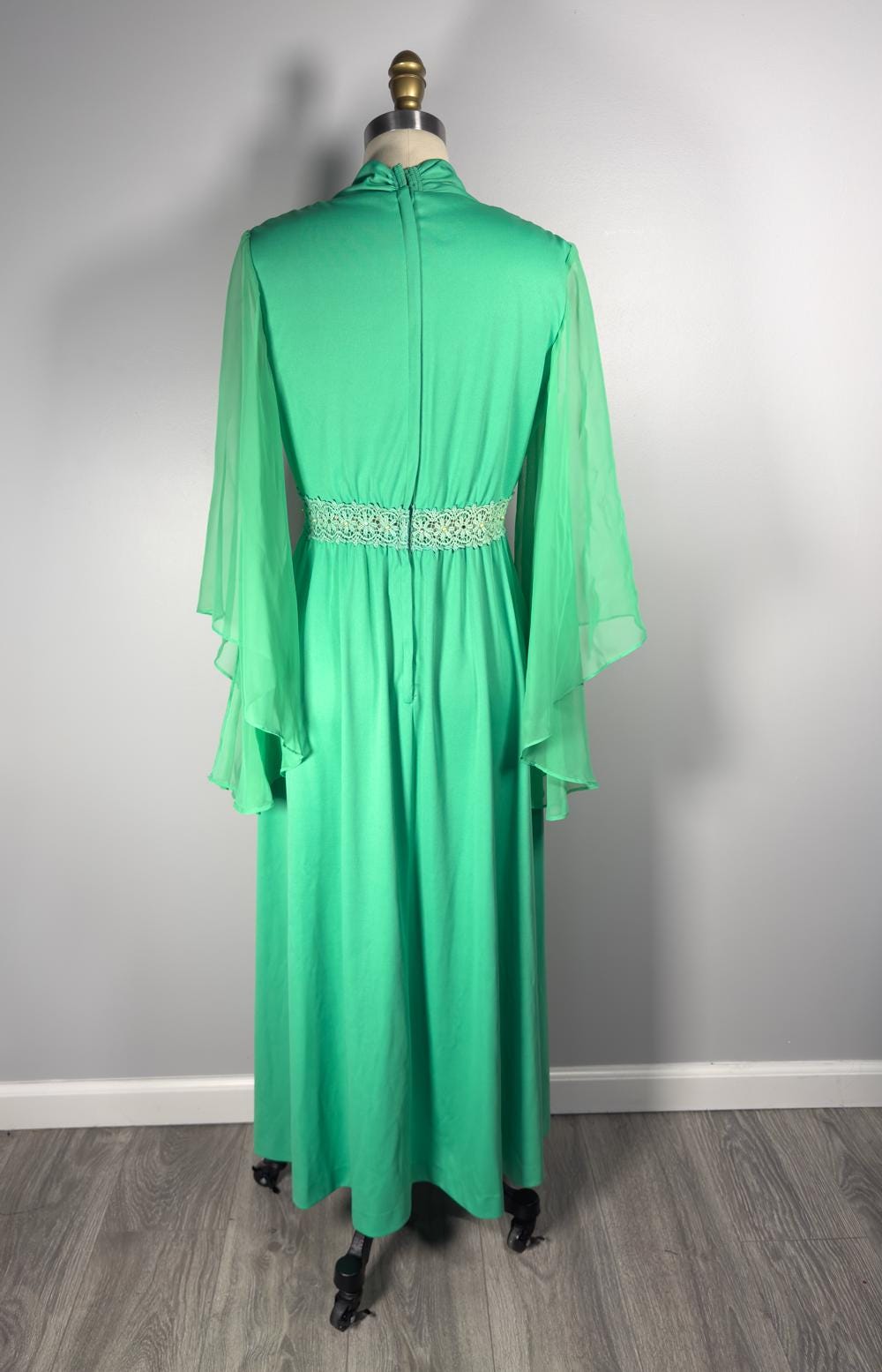 Vintage 70's Green Butterfly Sleeve Maxi Dress  Embroidered Daisy Trim