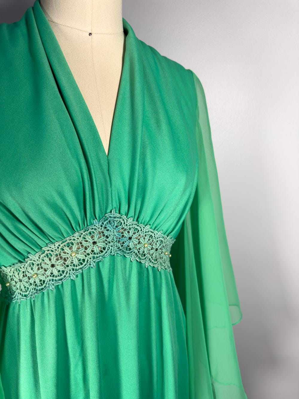 Vintage 70's Green Butterfly Sleeve Maxi Dress  Embroidered Daisy Trim