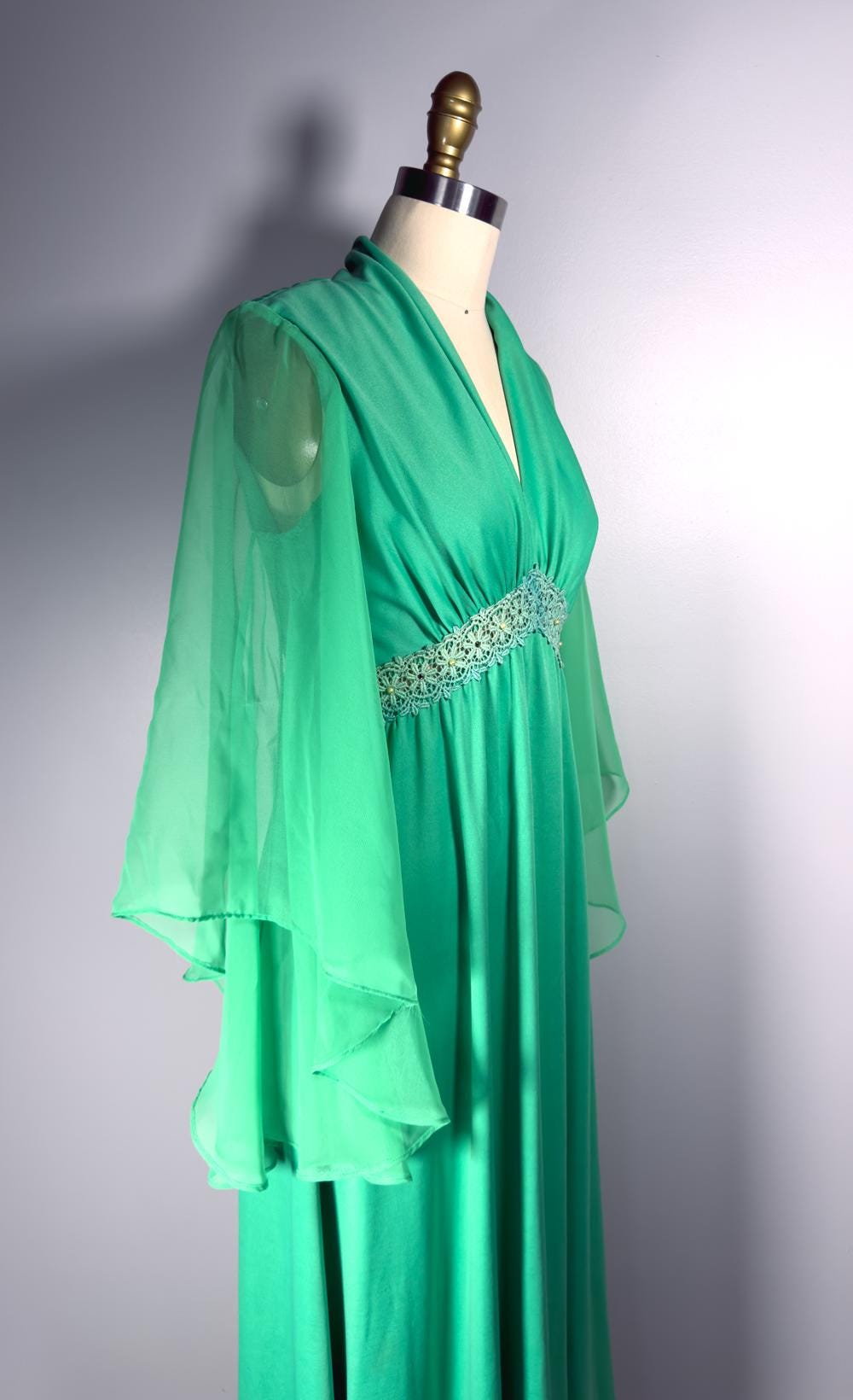 Vintage 70's Green Butterfly Sleeve Maxi Dress  Embroidered Daisy Trim