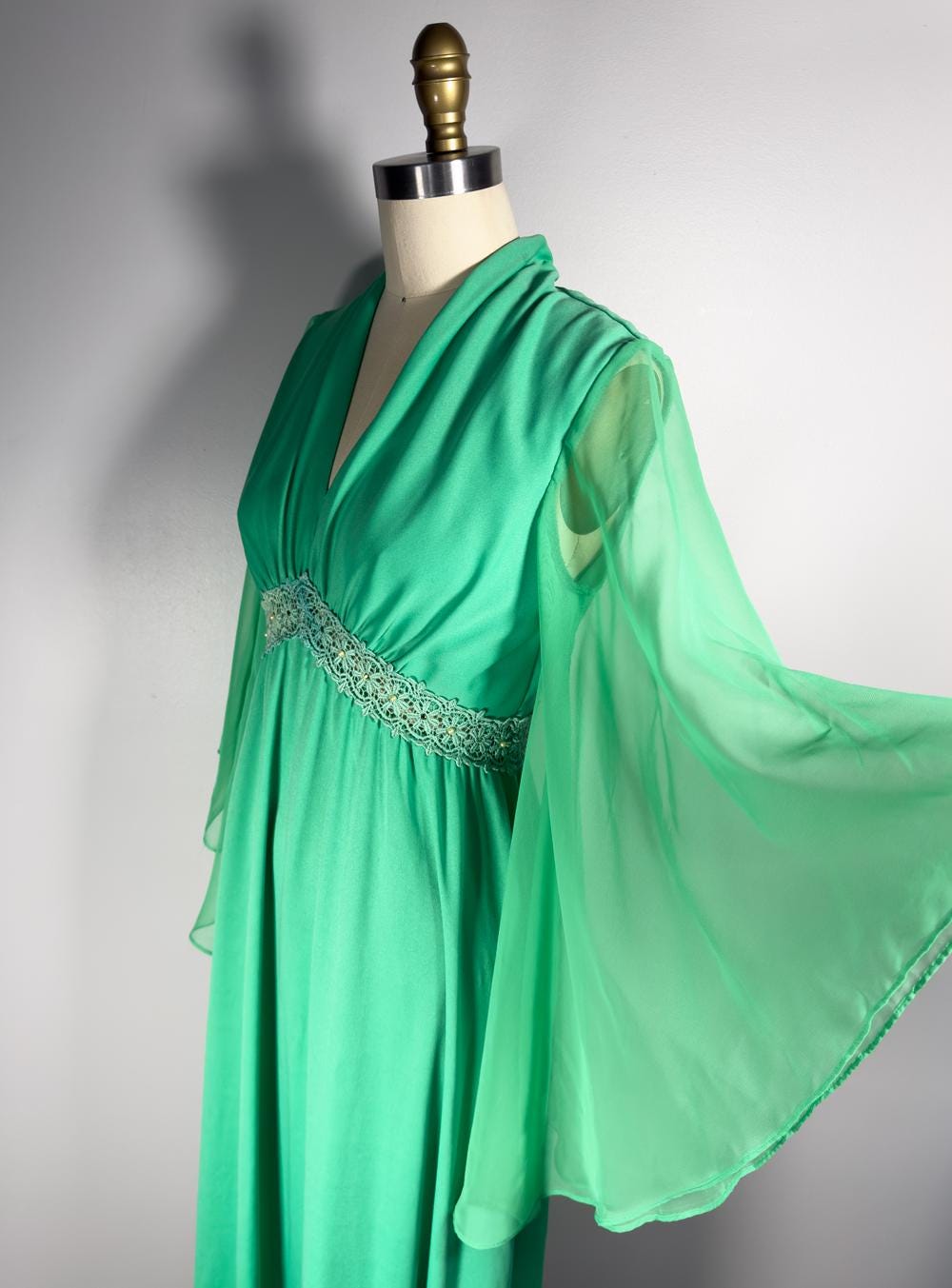 Vintage 70's Green Butterfly Sleeve Maxi Dress  Embroidered Daisy Trim